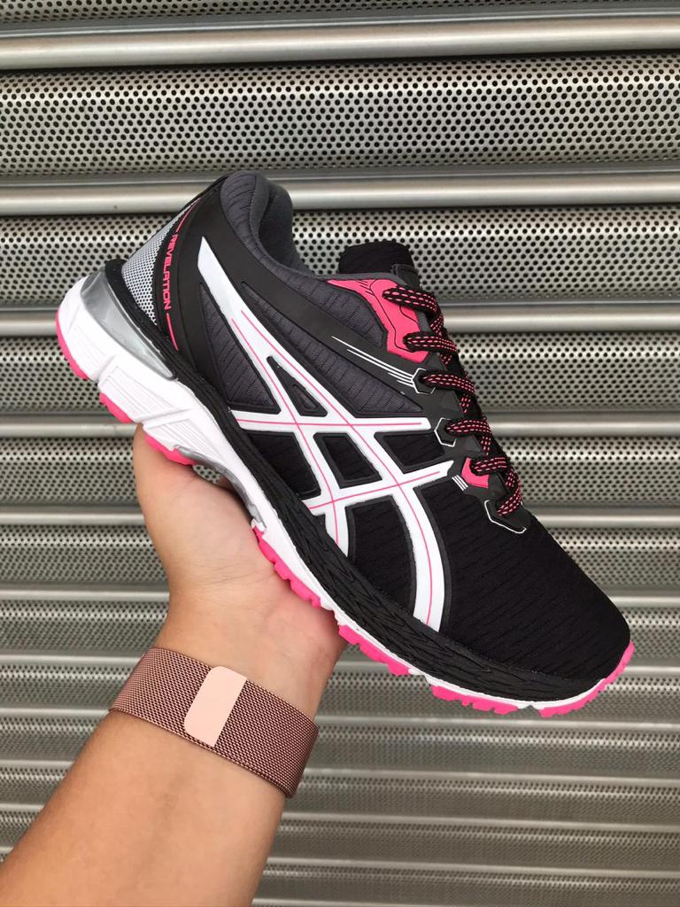 Asics Gel Revelation (Preto/Rosa)