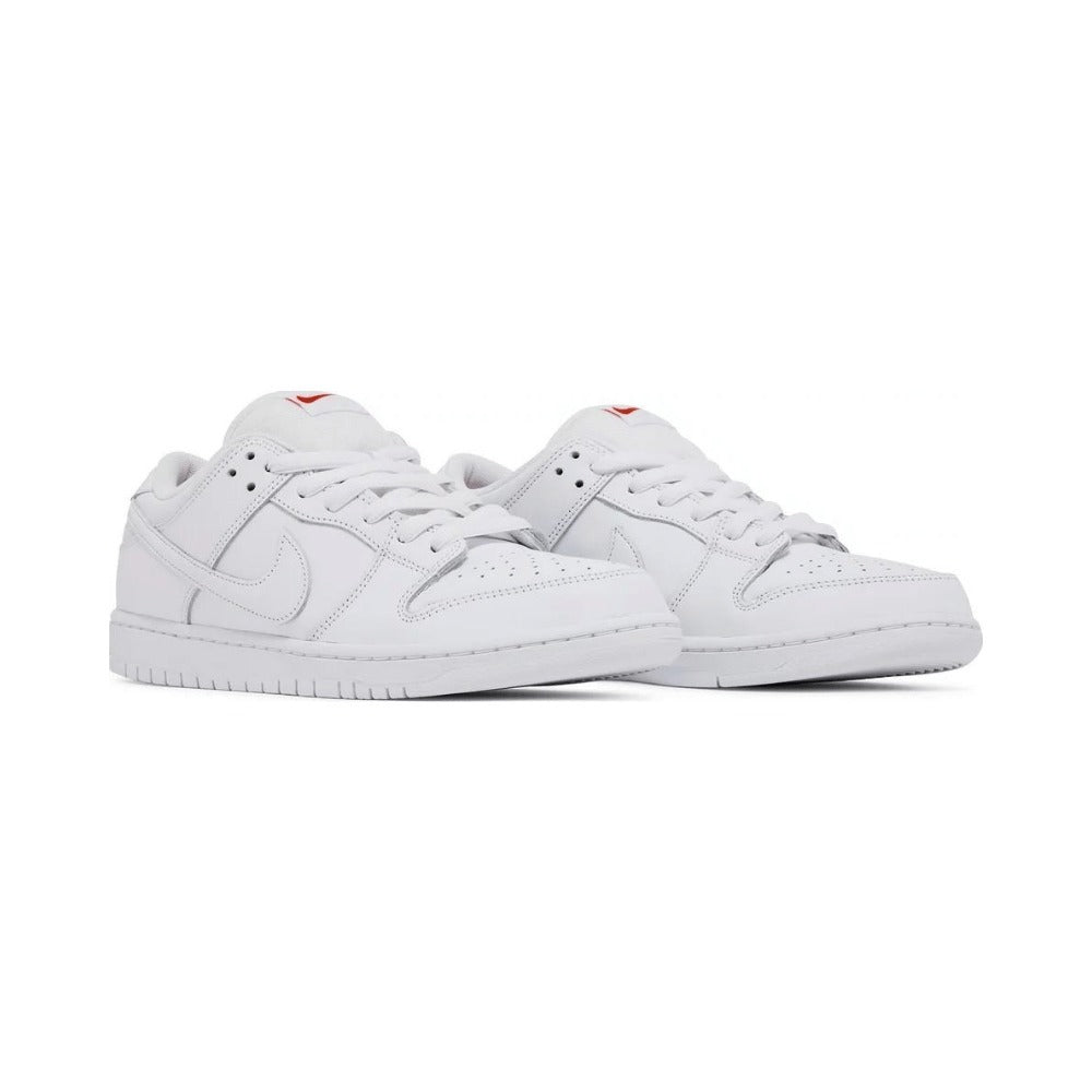 Nike SB Dunk All White