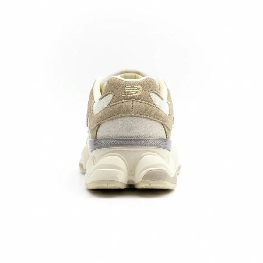 Tênis New Balance 9060 Off/Café
