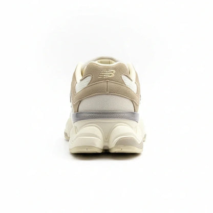 Tênis New Balance 9060 Off/Café